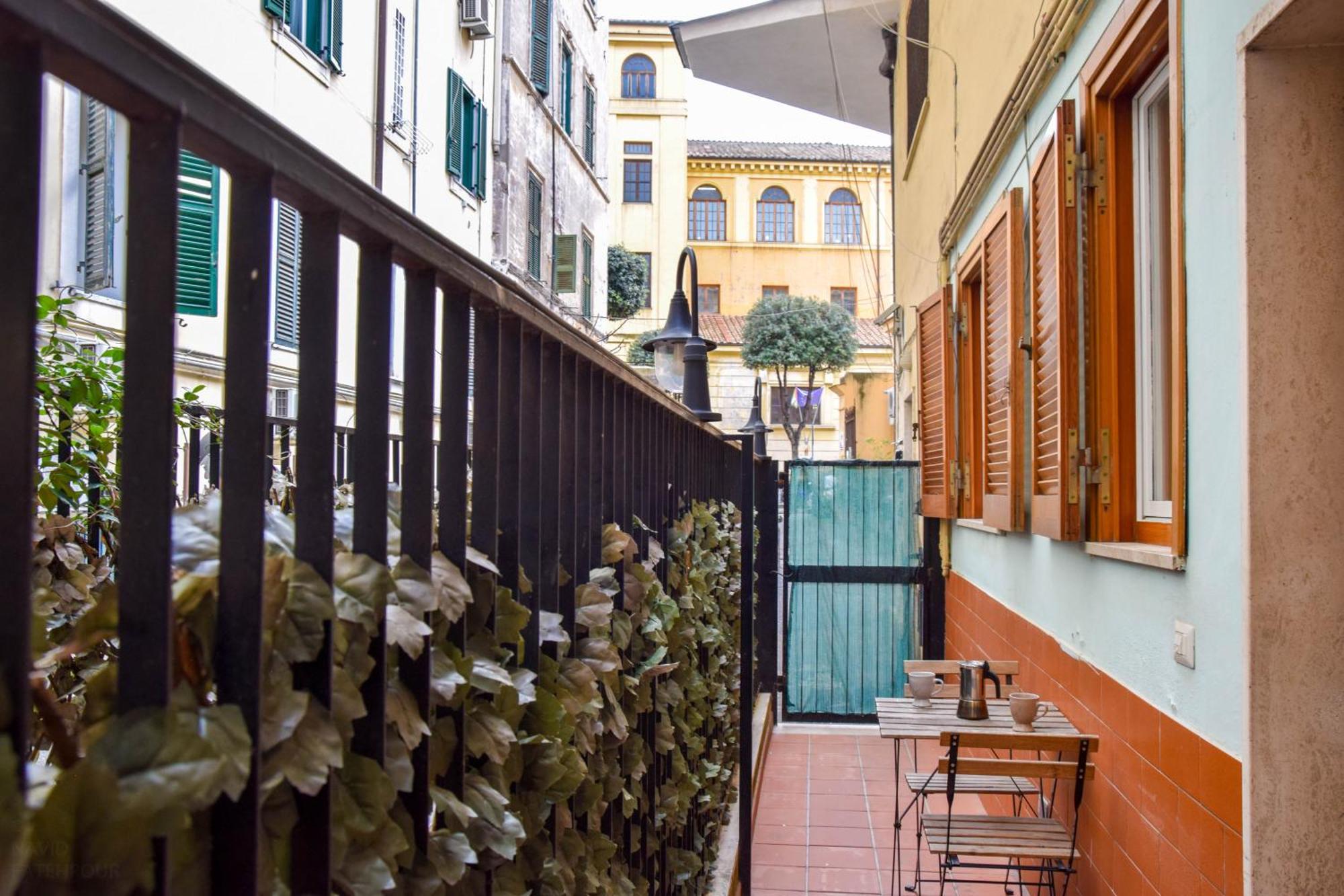 St. Peter Sweets Apartment Rome Bagian luar foto
